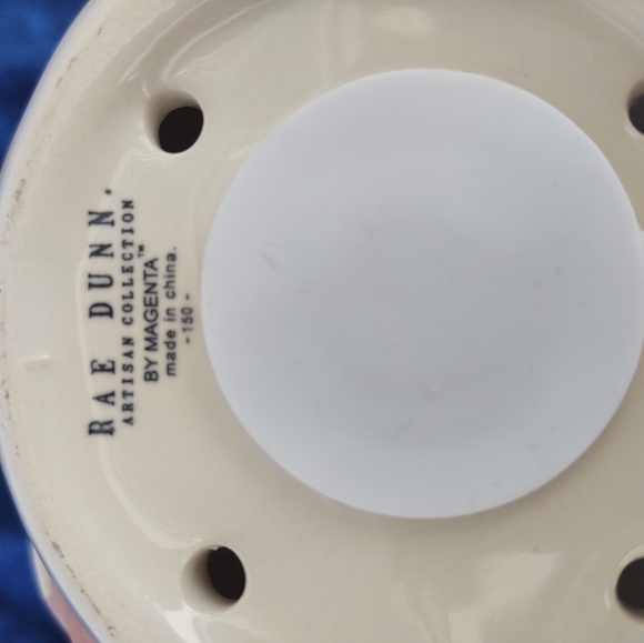 🦜RAE DUNN "Tweet"  Acorn birdhouse - Picture 2 of 2